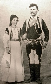 B003: “Zef Doda, a Christian Albanian from Triepshi in Montenegro, and his wife, a native of Podgorica” (Photo: Alexandre Baschmakoff, September 1908).