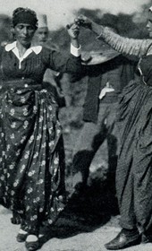 HAB58: “Gypsies dancing in Elbasan. The women dance in pairs to Turkish melodies” (Photo: Hugo Bernatzik, 1929).