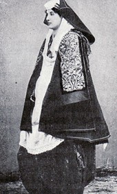 AD020: "Catholic Albanian woman in Shkodra" (Photo: Alexandre Degrand, 1890s).