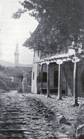 AD065: "Alley in the bazaar of Shkodra" (Photo: Alexandre Degrand, 1890s).