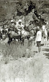 Jäckh147: “General Shefket Torgut being notified of fighting by the Samsun reservists” (Photo: Ernst Jäckh, ca. 1910. Courtesy of Rare Books and Manuscript Library, Columbia University, New York, 130114-0016).