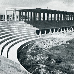 WKL1942_120d (left) | The new stadium under construction in Tirana (Photo 1941-1942).