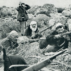 WKL1942_129b | Albanian irregulars in the Greek campaign in the winter of 1940-1941 (Photo 1941-1942).
