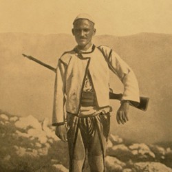 FMG002: A ‘bajraktar’ of Mirdita in northern Albania (photo: Friedrich Markgraf, 1924-1928).