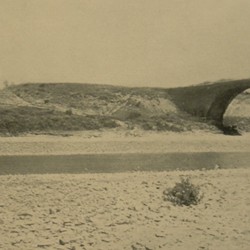 FMG019: Fording the Erzen River at the foot of the one-time Beshir Bridge, near Tirana, Albania (photo: Friedrich Markgraf, 1924-1928).