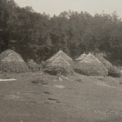 FMG023: A nomadic Aromanian (Vlach) settlement on Mount Guri i Topit in the Gramsh region of Albania (photo: Friedrich Markgraf, 1924-1928).