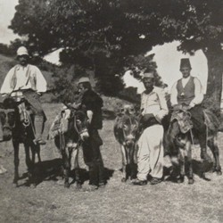 FMG047: The author’s two mule drivers (riding) and two men of the Selita tribe in the Mirdita region of Albania (photo: Friedrich Markgraf, 1924-1928).