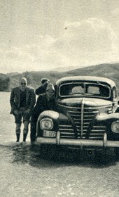 GM121: Giuseppe Massani (left) and his car crossing a flooded valley near Saranda (Photo: Giuseppe Massani, 1940).