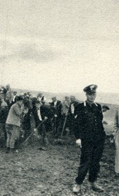 GM122: Giuseppe Massani (second from right) and his travelling companions on the road near Saranda (Photo: Giuseppe Massani, 1940).