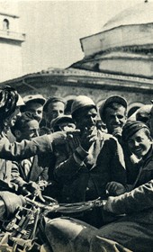 GM129: Italian troops in Tirana (Photo: Giuseppe Massani, 1940).