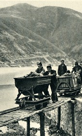 GM147: The copper mine at Rubik on the Fan River in Mirdita (Photo: Giuseppe Massani, 1940).