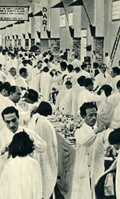 GM159: A legion of barbers for Albanian children, in Bari in southern Italy (Photo: Giuseppe Massani, 1940).