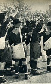 GM163: Albanian ‘blackshirt’ boys saluting in fascist style (Photo: Giuseppe Massani, 1940).
