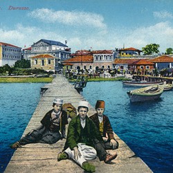 The customs wharf at Durrës, ca. 1914 