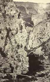 Josef Székely VUES IV 41071
Dibër: shteg nëpërmjet shkëmbinjve afër Dibrës. Shtator 1863