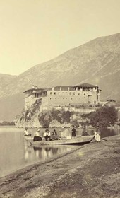 Josef Székely VUES IV 41082
Shën Naum: manastir në Liqenin e Ohrit, parë nga ana jugore. Fund shtatori 1863