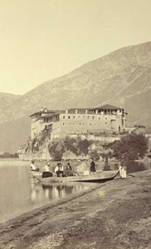 Josef Székely VUES IV 41082
Sweti-Naum: Kloster am See von Ochrida. Südansicht. Ende September 1863