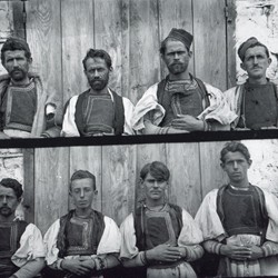 DhV022: Portraits of men from Kolonja, Albania (photo: Dhimitër Vangjeli).