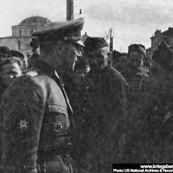 KGW023: German SS Commander August Schmidhuber in Prishtina on the occasion of the return to Kosovo of Albanian prisoners of war (photo: Georg Westermann, May 1944).